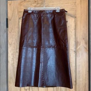 Vintage Gap mahogany leather A-line skirt 10